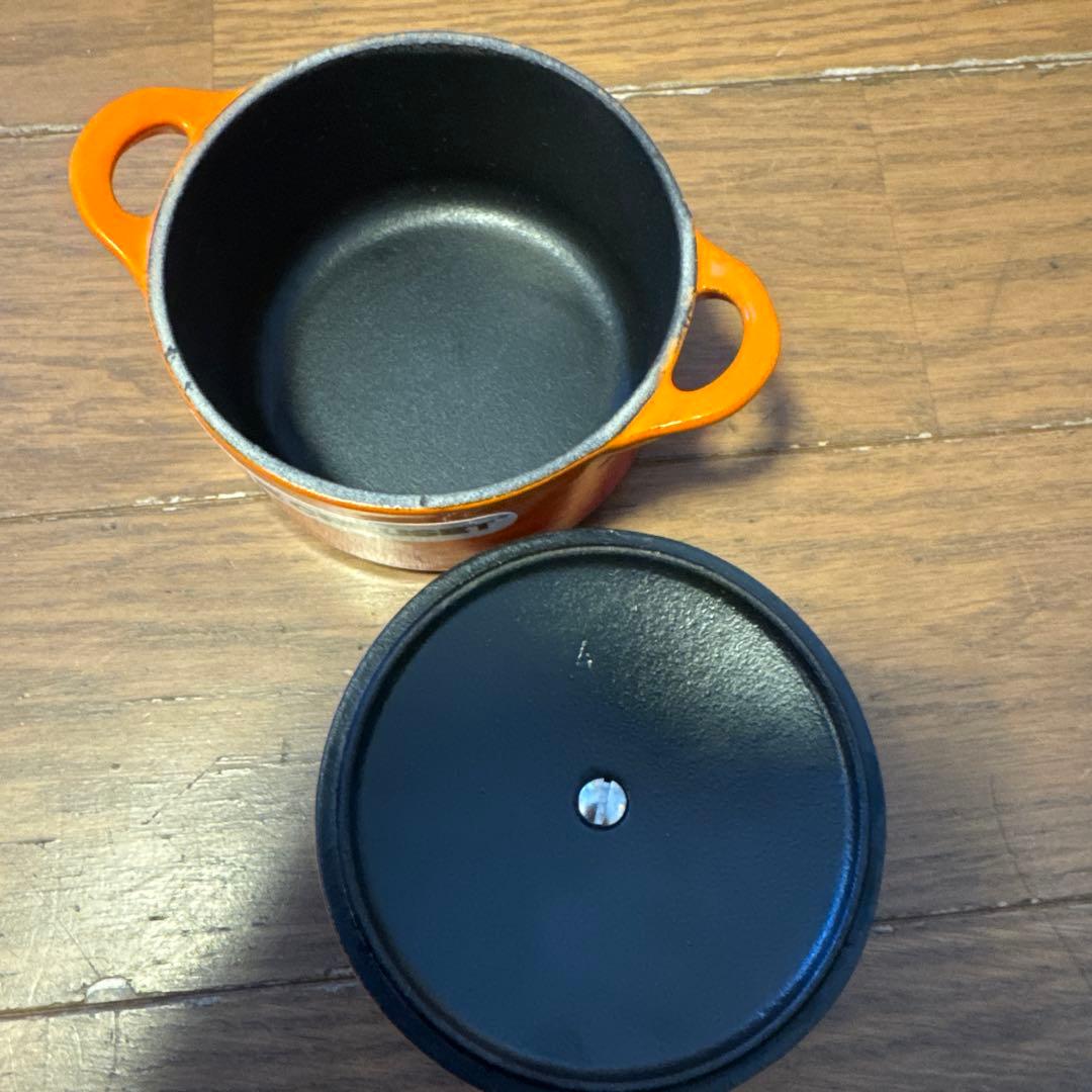 LE CREUSET オレンジ 両手鍋 小型　ココットロンド　離乳食作りにも