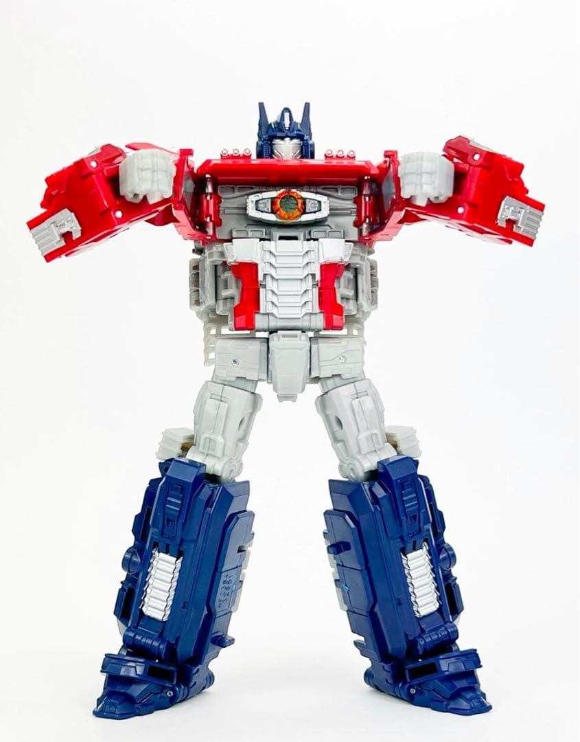 オプティマスプライム　トランスフォーマーリアクティベート