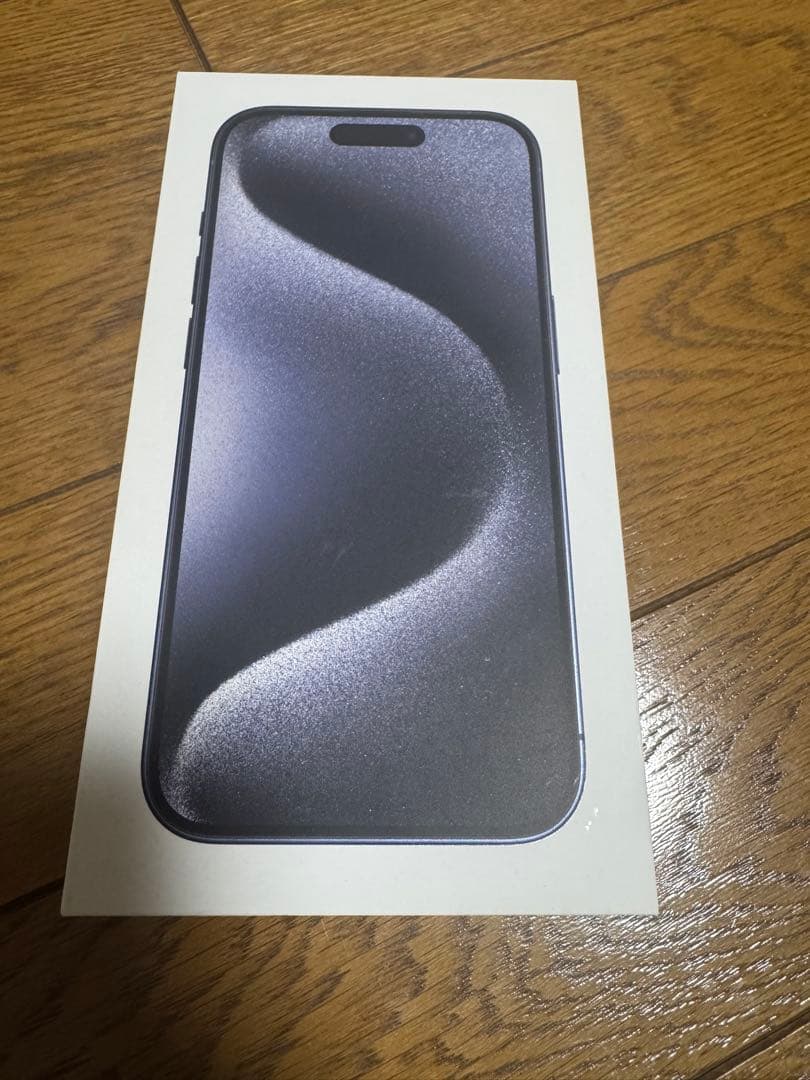 【グエン　ホアン様】iPhone15 Pro ブラックチタニウム　128GB