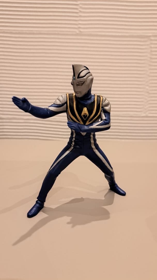 アルティメットルミナス　ウルトラマン肆 ウルトラマンガイア SV &アグル V2