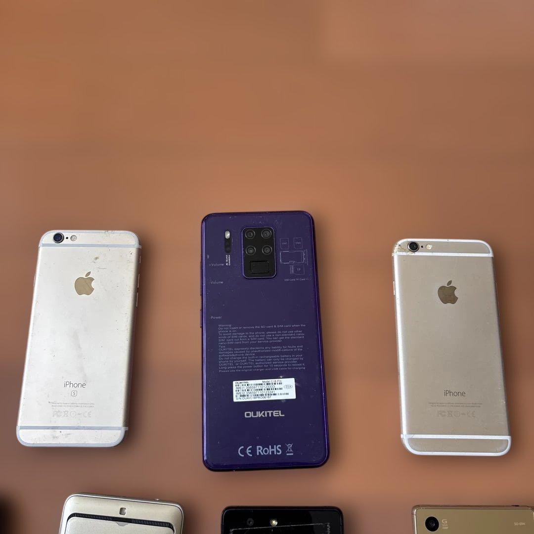 S*a様 スマートフォンまとめ売り 12台セット ジャンク品 部品取り
