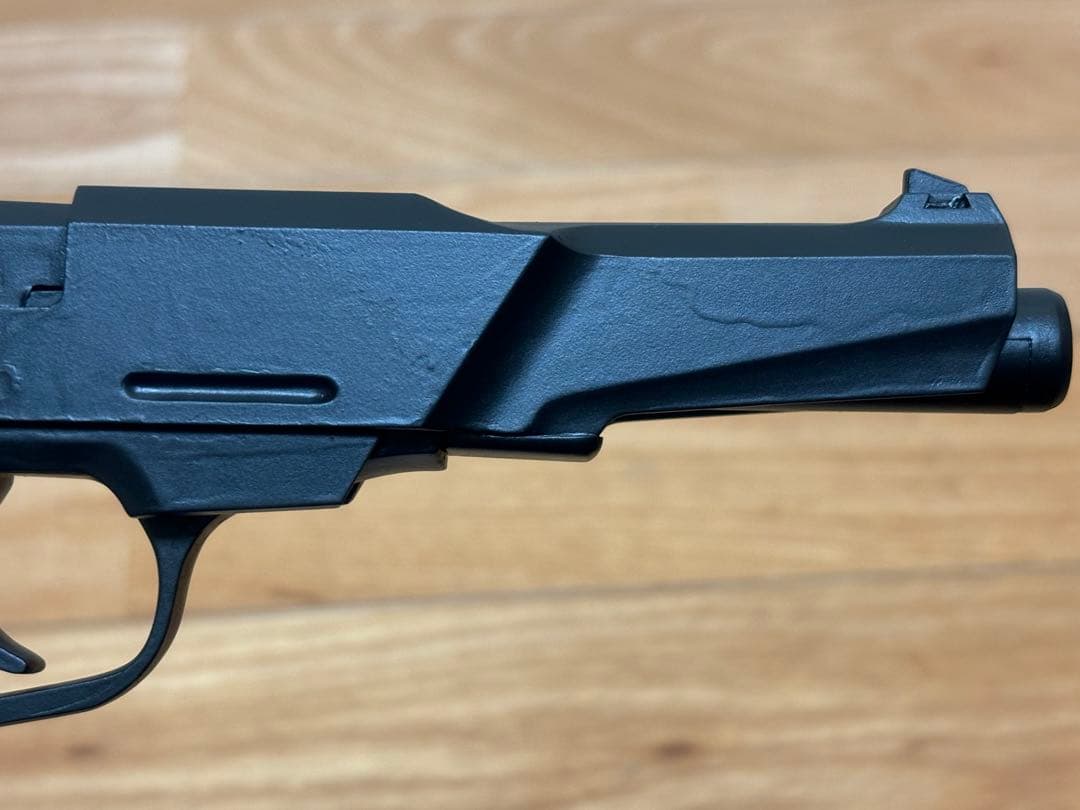 大日本技研 1/1 機動戦士ガンダム 地球連邦軍制式拳銃 M71A1 完全無可動