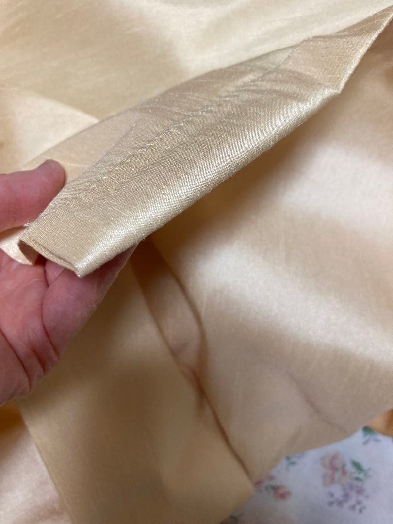 IDC大塚家具　リリカラ　オーダーカーテン　フロントレースタイプ　イエロー