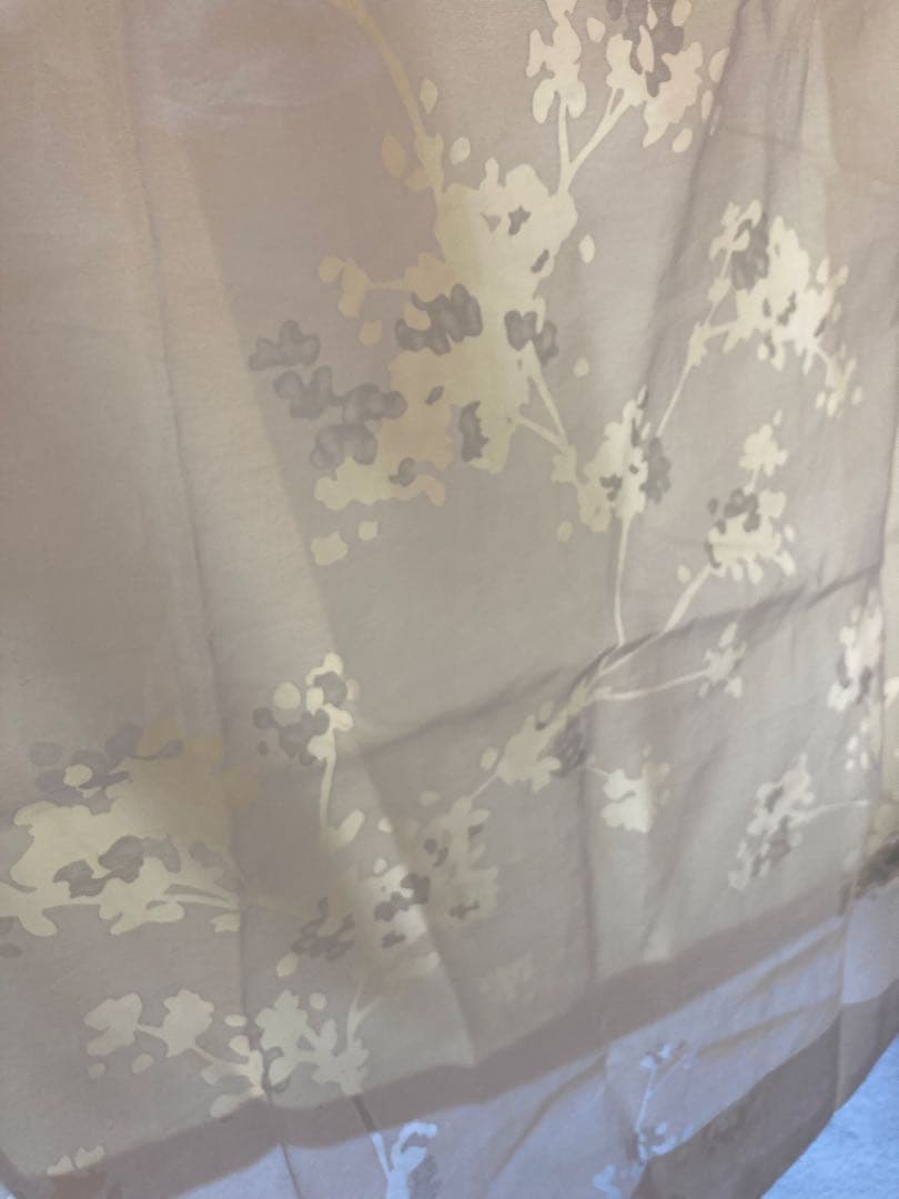 IDC大塚家具　リリカラ　オーダーカーテン　フロントレースタイプ　イエロー