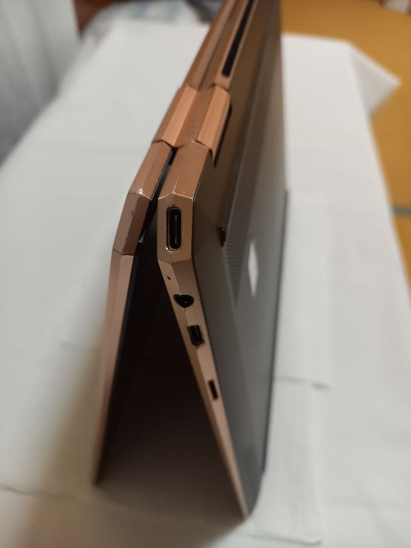 HP spectre x360 14 11世代　i7 パフォーマンスモデル