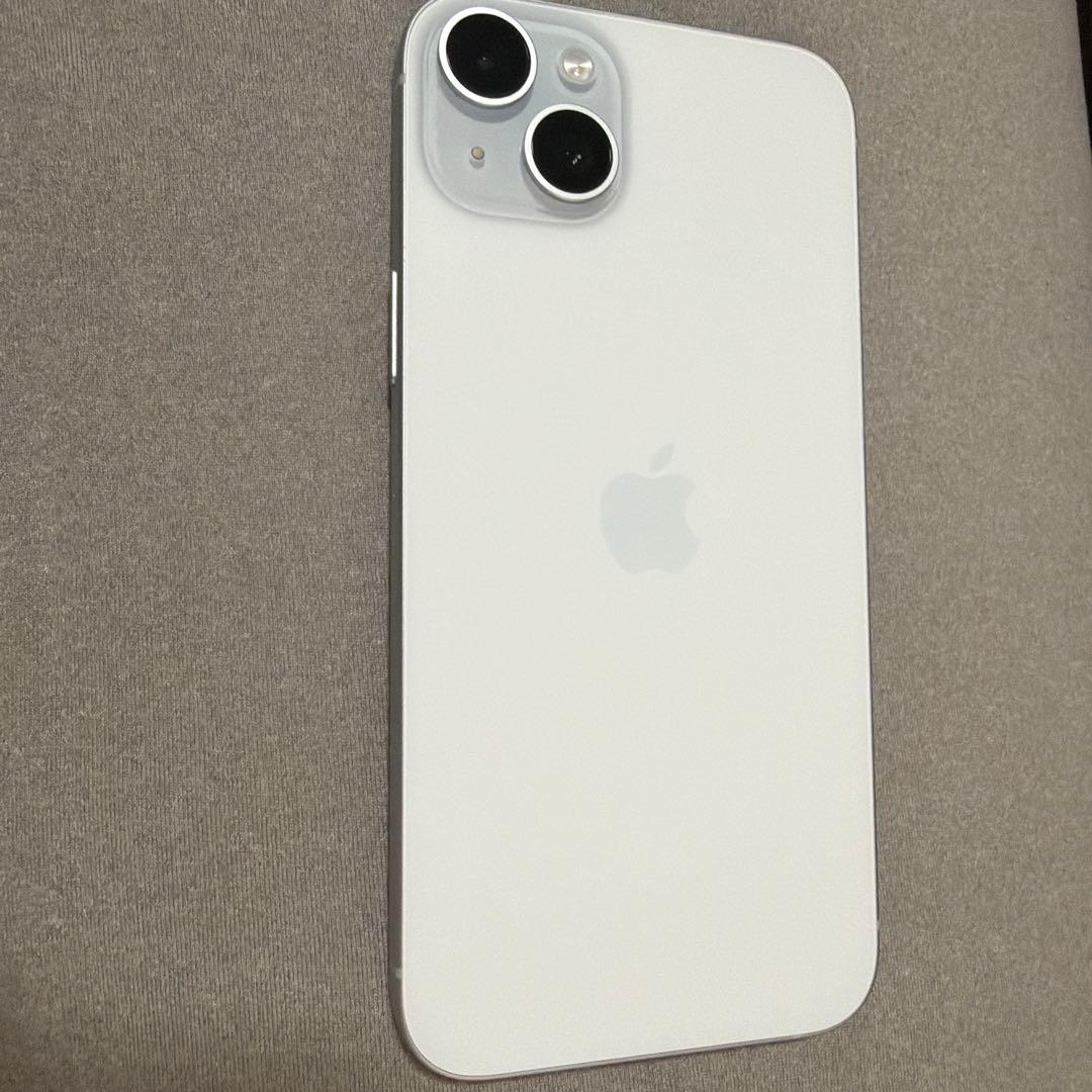 Apple iPhone 15 Plus シルバー 本体