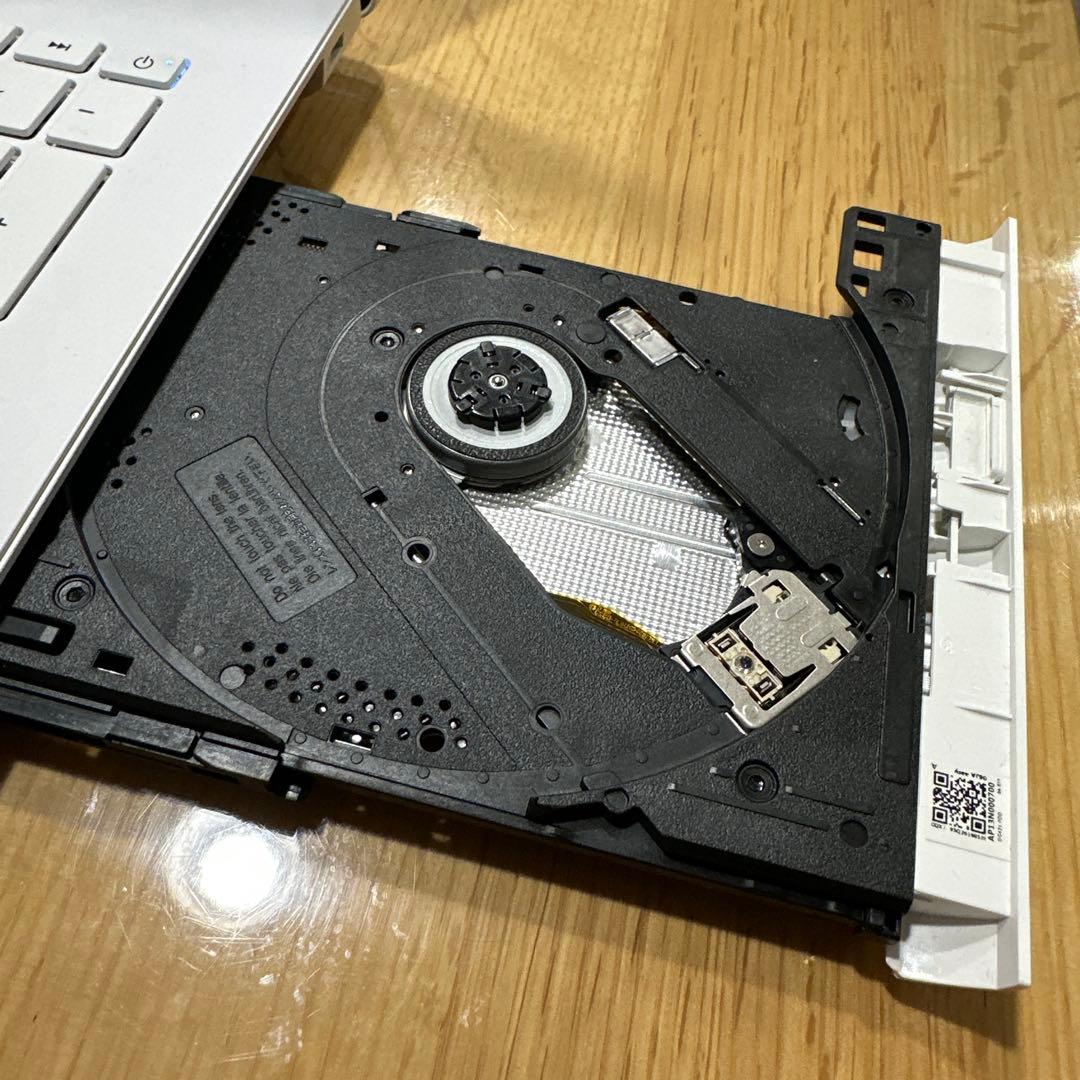 NEC LAVIE NS20A/M ホワイトノートPC ACアダプター付き