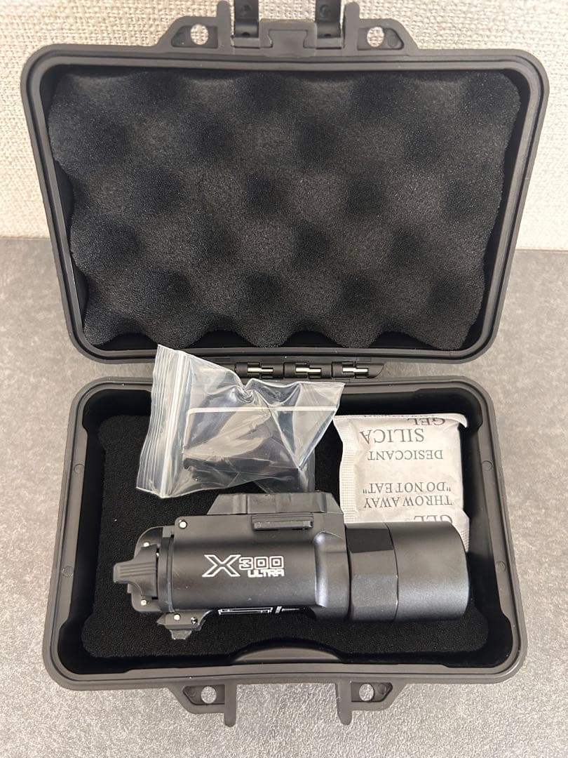 東京マルイ　SIGザウエル　P226 ガスガン ライト付き