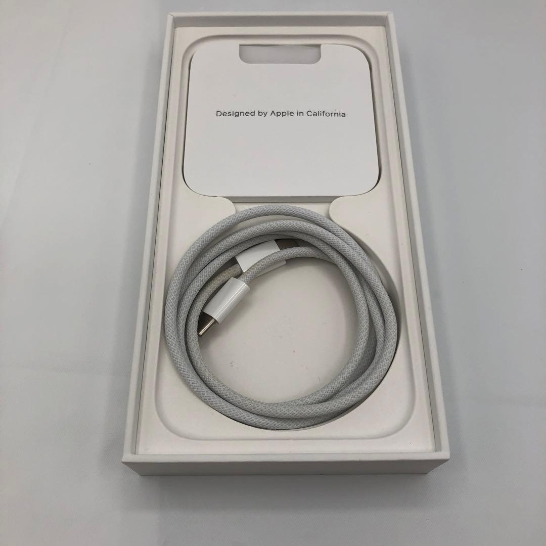 完品 Apple iPhone 15 Pro 128GB ナチュラルチタニウム