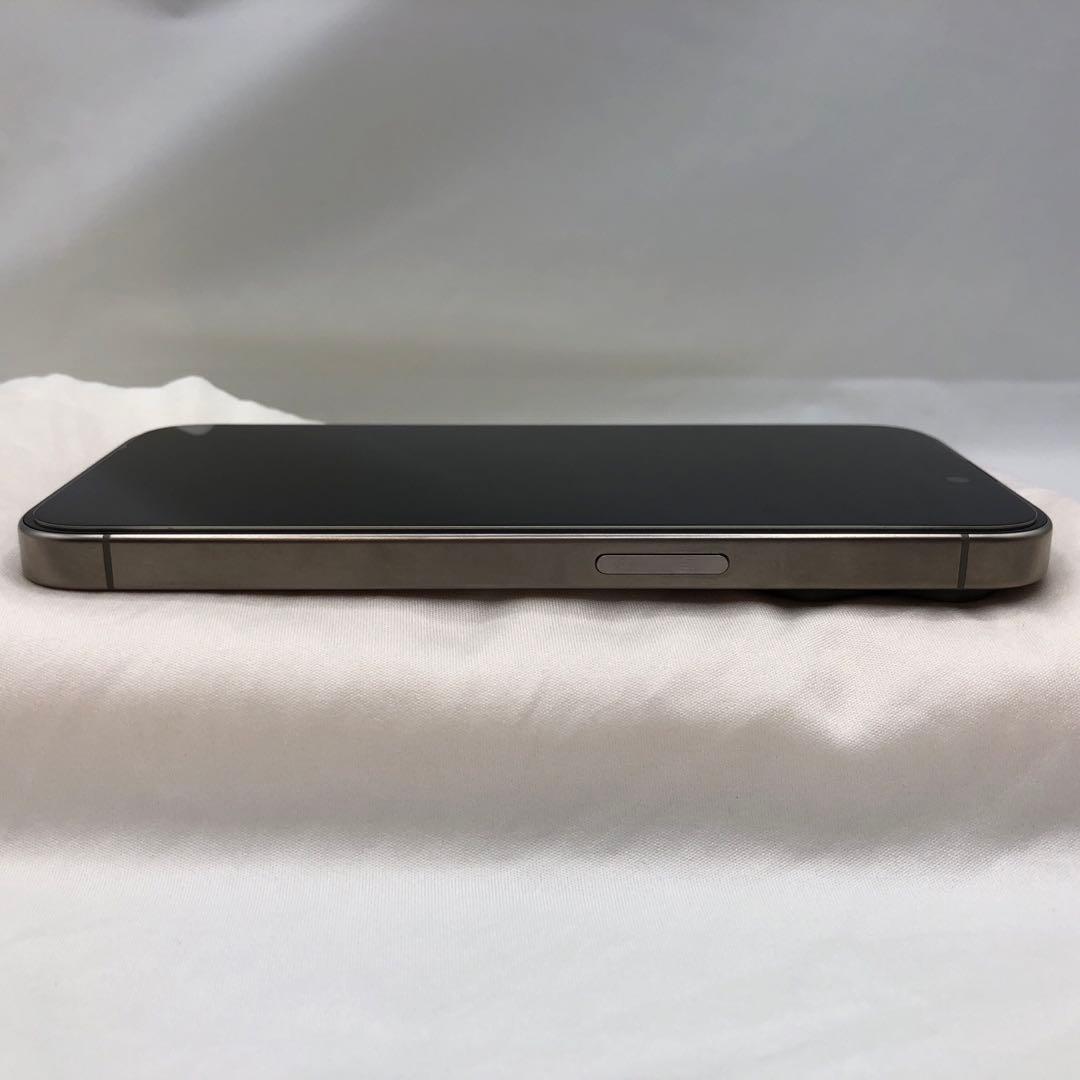 完品 Apple iPhone 15 Pro 128GB ナチュラルチタニウム