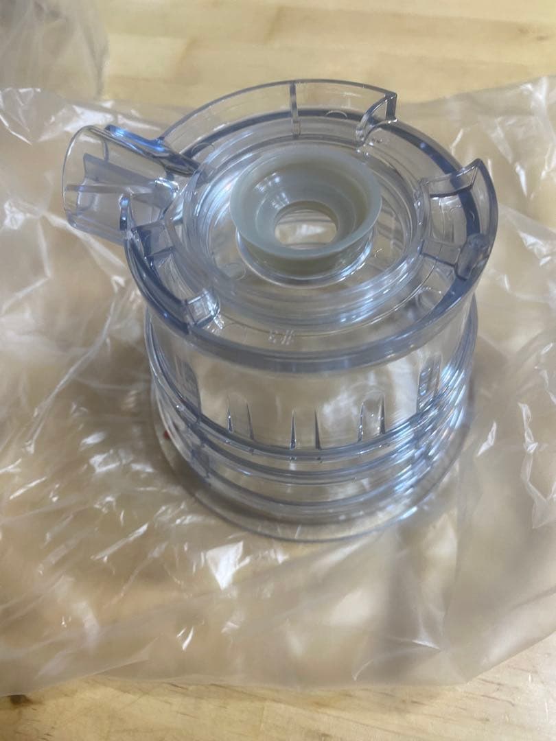 kuvings クビンスホールスロージューサーレッドJSG-721ホワイト