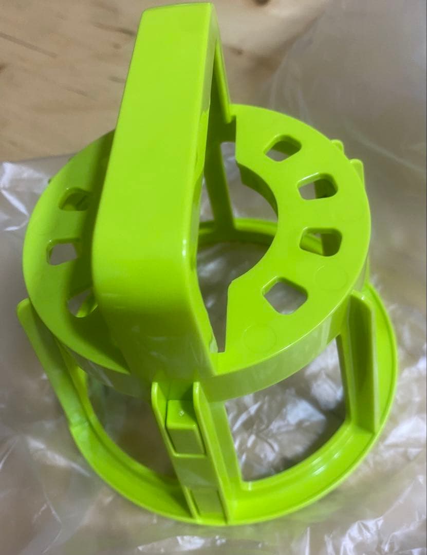 kuvings クビンスホールスロージューサーレッドJSG-721ホワイト