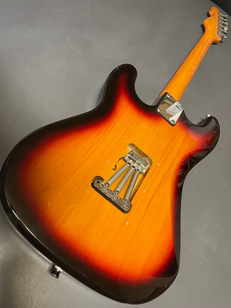 ノーブランド　ストラト　Gotohピックアップ