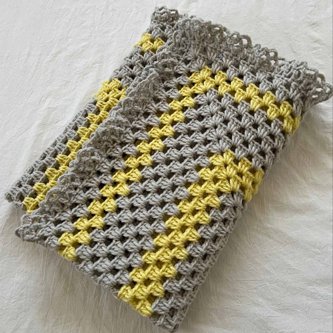 ハンドメイド かぎ針編み ブランケット マルチカバー グラニースクエア 北欧