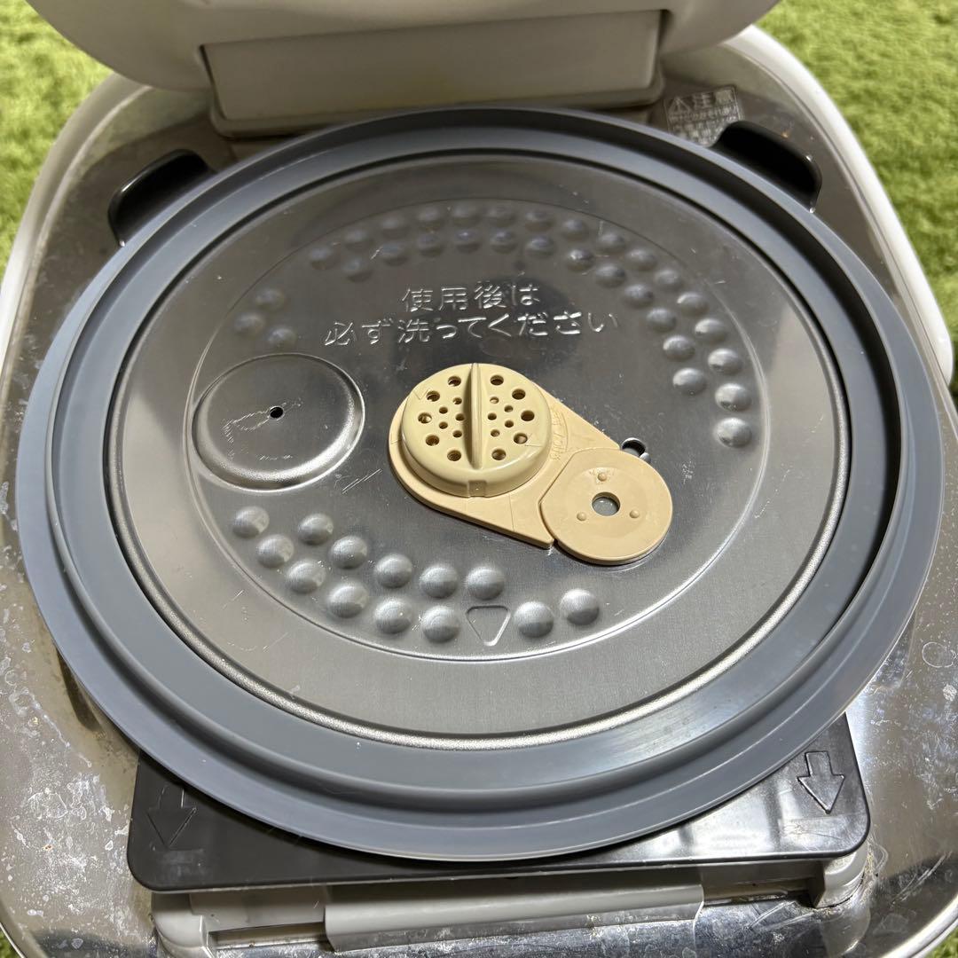 【中古/炊飯器】東芝 RC-10VQL 真空圧力IH 2017年製