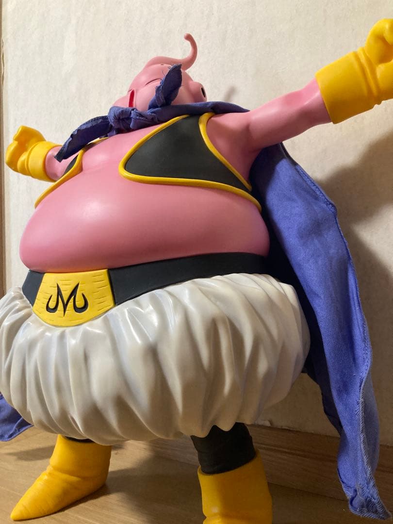 魔人ブウ 限定500体　ギガンティックシリーズ