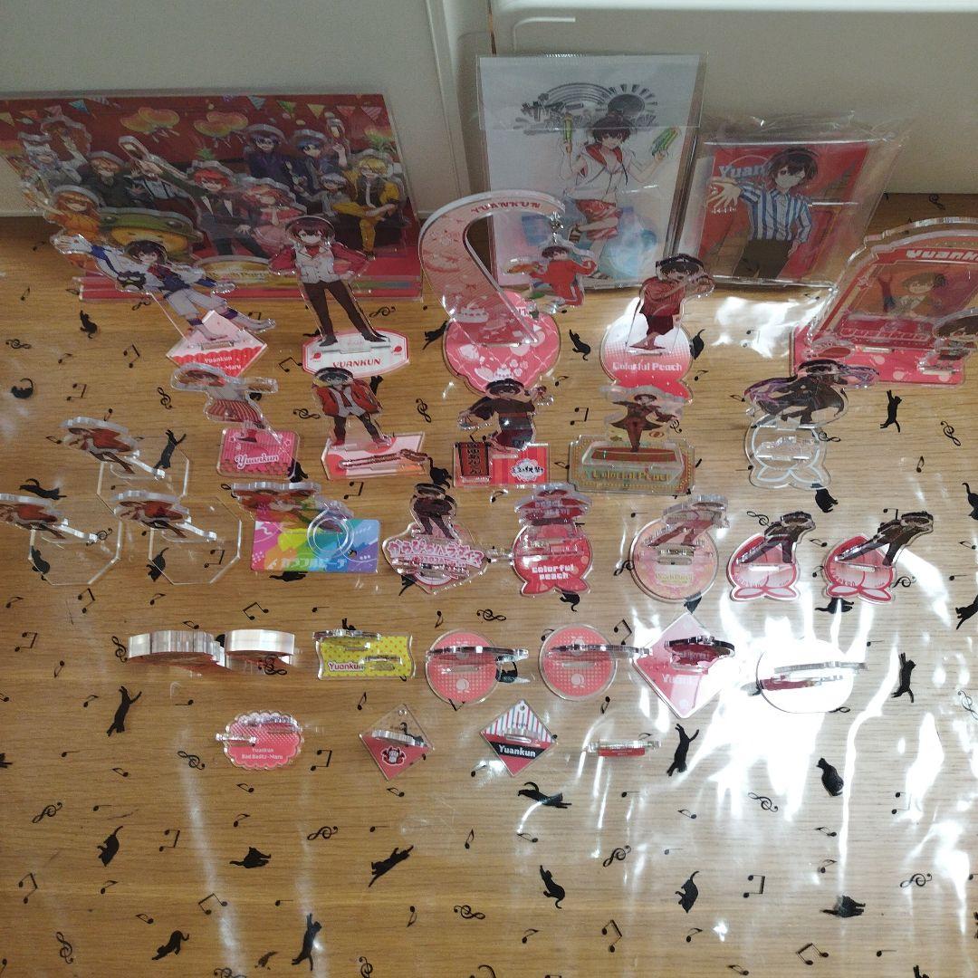 カラフルピーチ　ゆあんくん　アクスタ　まとめ売り　ぱらぴち　魔法学園　ぷぴぱ