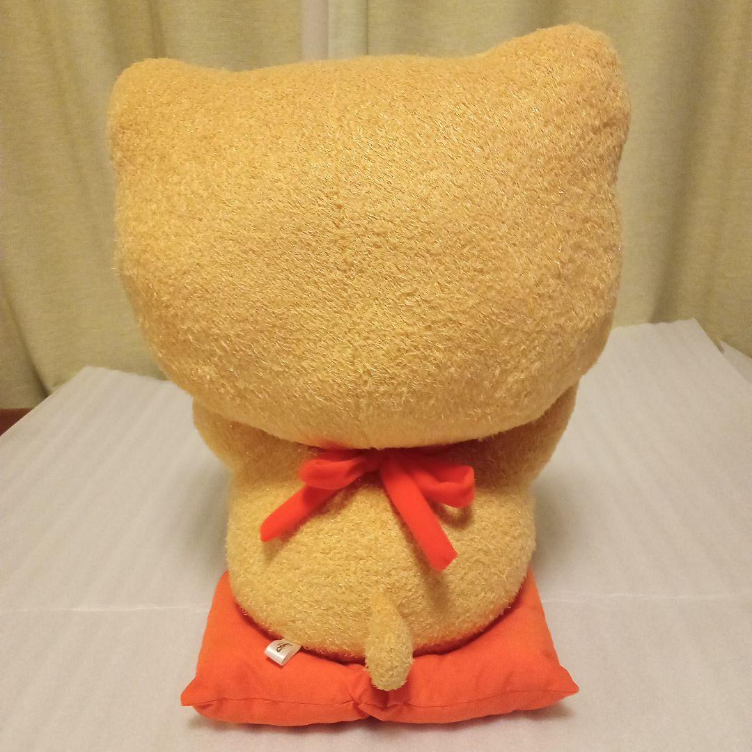 サンリオ　ハローキティー招き猫　特大ぬいぐるみ