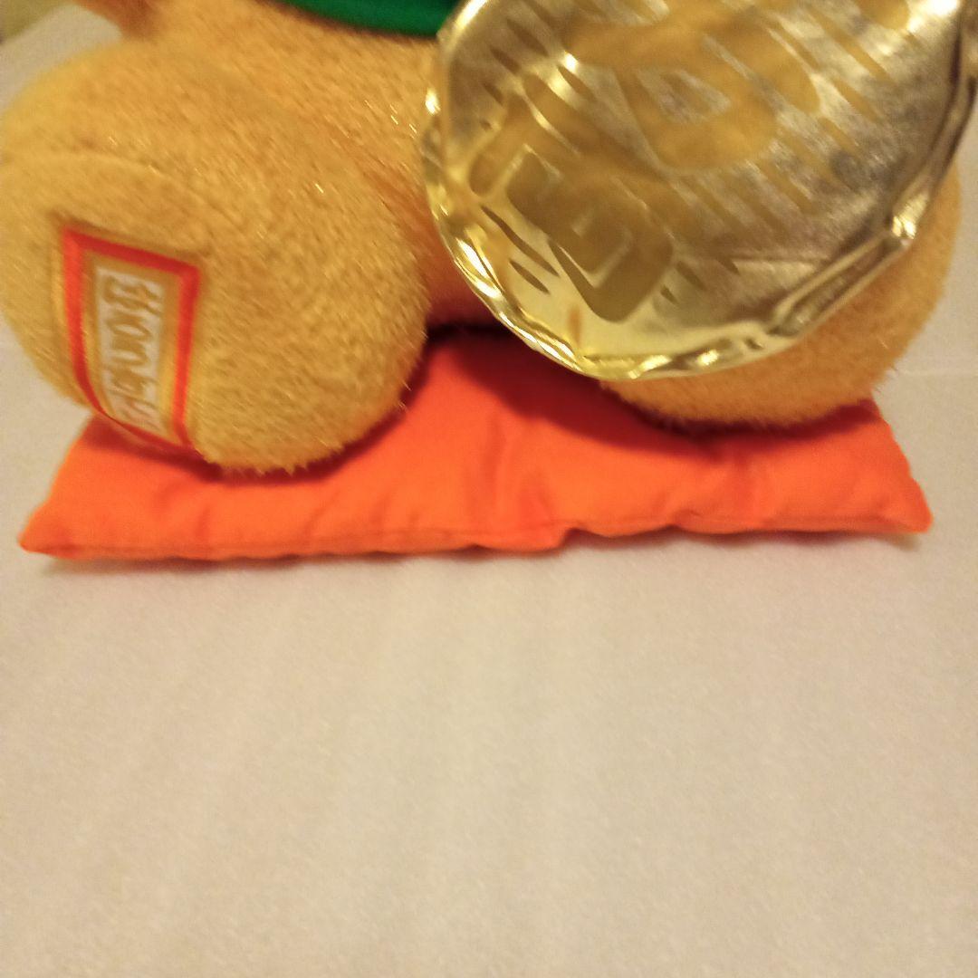 サンリオ　ハローキティー招き猫　特大ぬいぐるみ