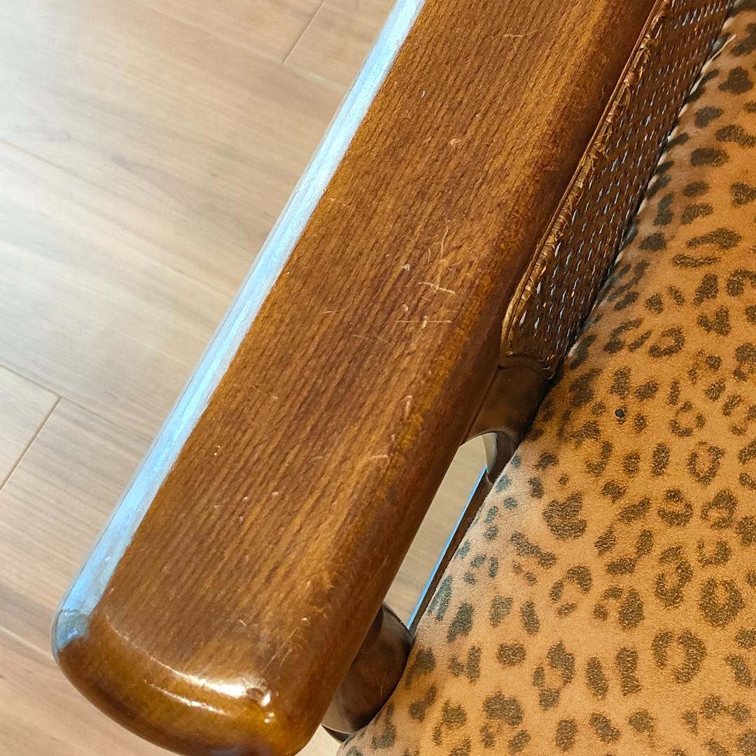 〈希少〉　カリモク　アームチェア　一人掛けソファ　ヒョウ　カゴメ①