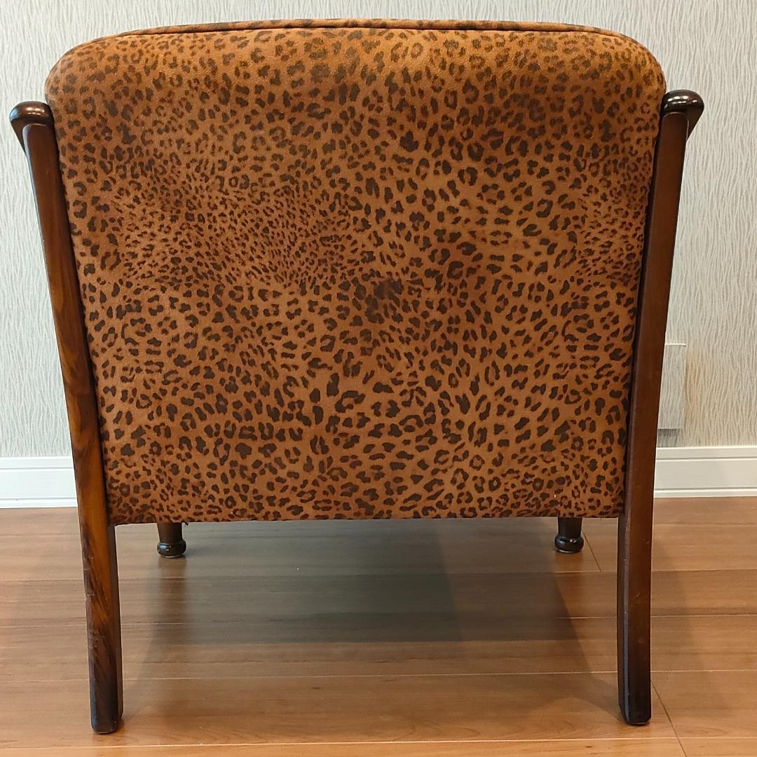 〈希少〉　カリモク　アームチェア　一人掛けソファ　ヒョウ　カゴメ①