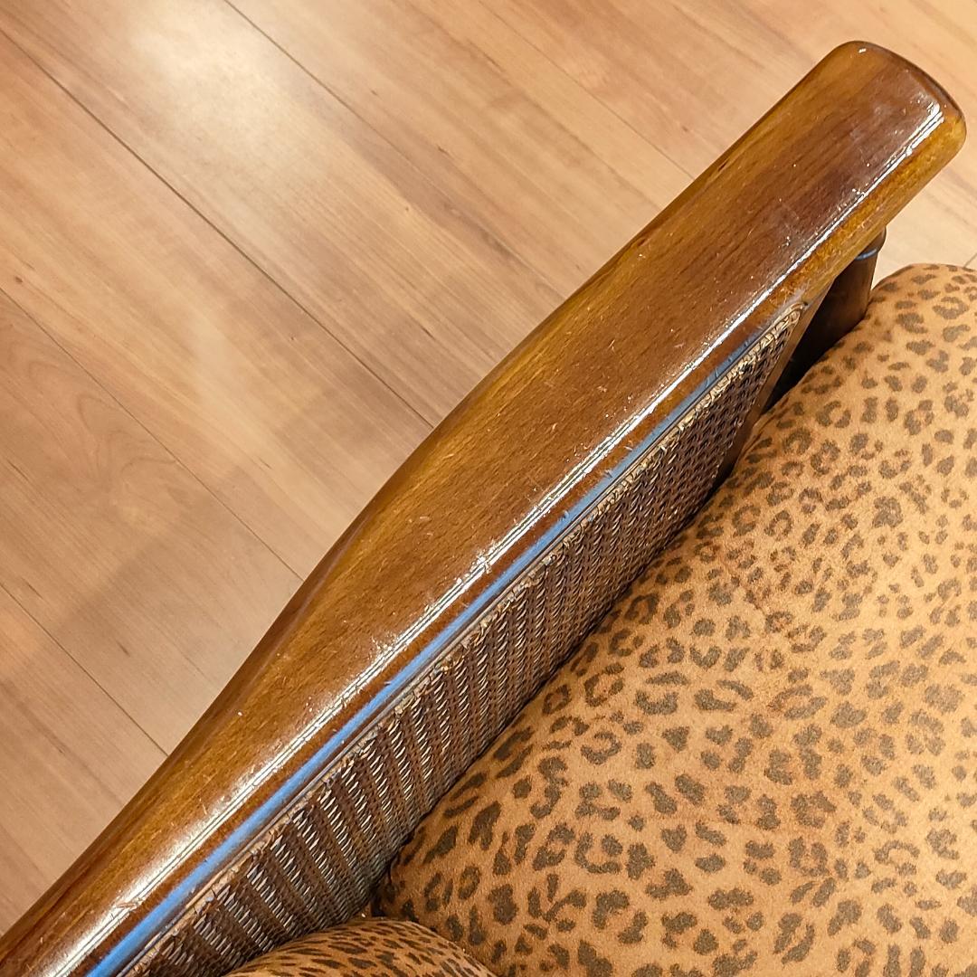 〈希少〉　カリモク　アームチェア　一人掛けソファ　ヒョウ　カゴメ①