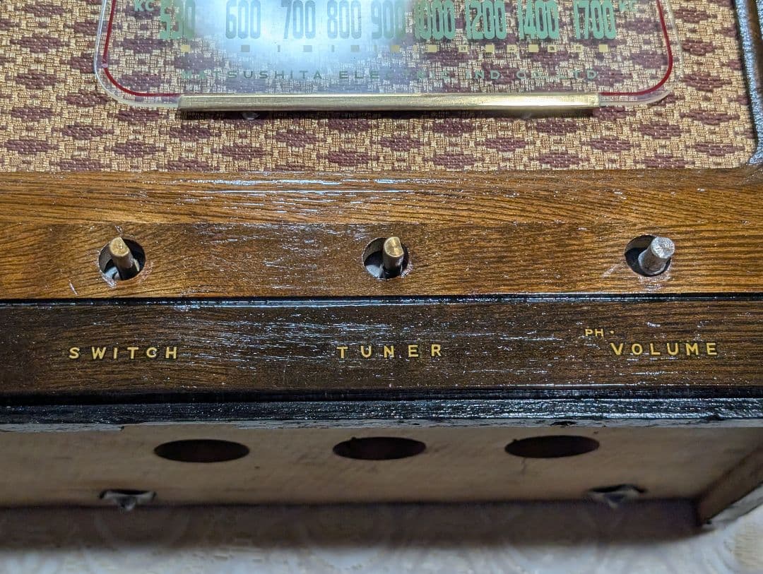 美品ナショナル真空管ラジオbluetooth付