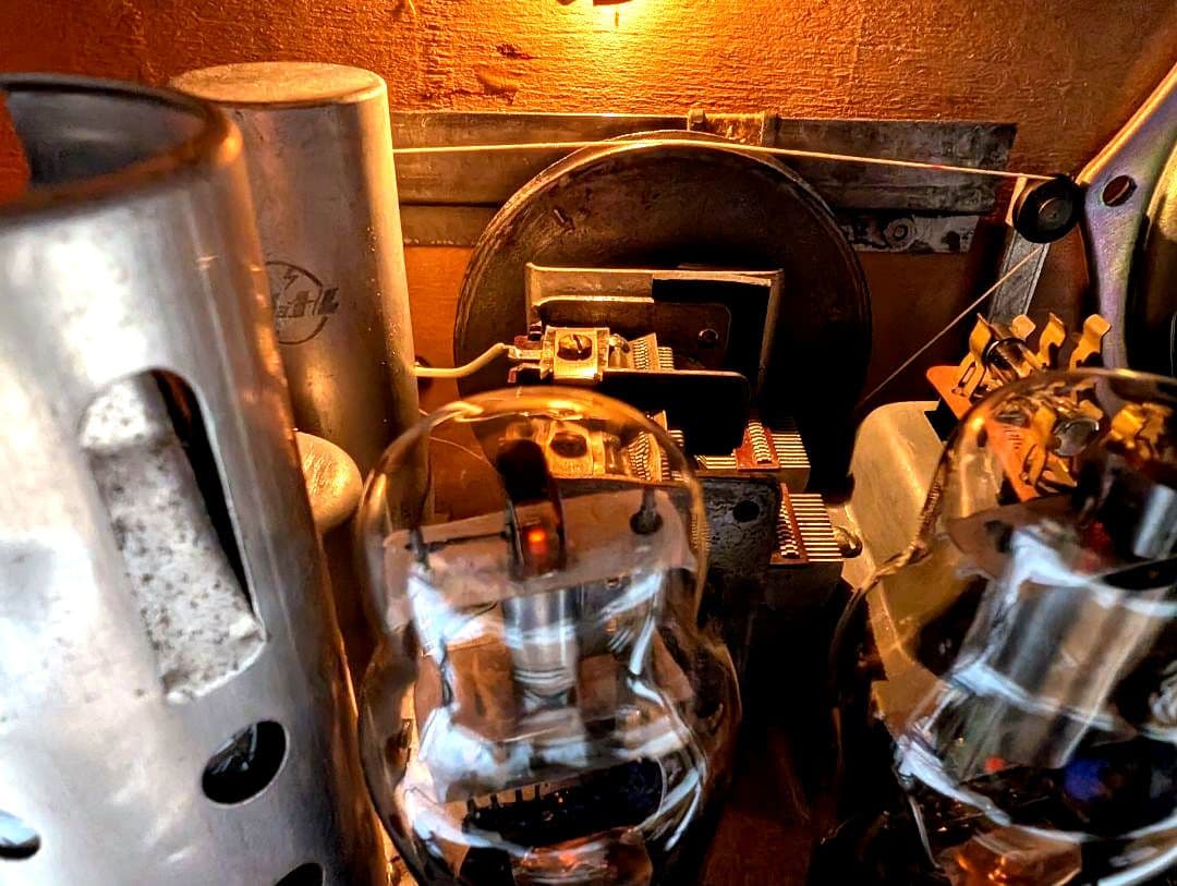 美品ナショナル真空管ラジオbluetooth付