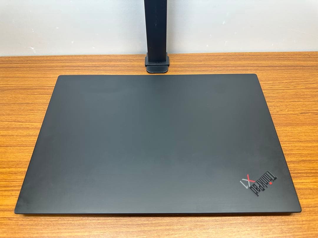 Windowsノート本体 ThinkPad X1 Carbon i7-10510 16Gb 512Gb