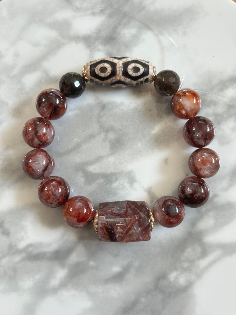 龍眼天珠、レッドルチルクォーツ、ファイアクォーツ、スモーキークォーツのブレスレッ