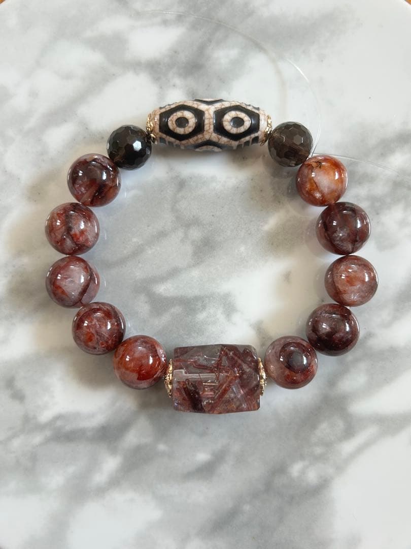 龍眼天珠、レッドルチルクォーツ、ファイアクォーツ、スモーキークォーツのブレスレッ