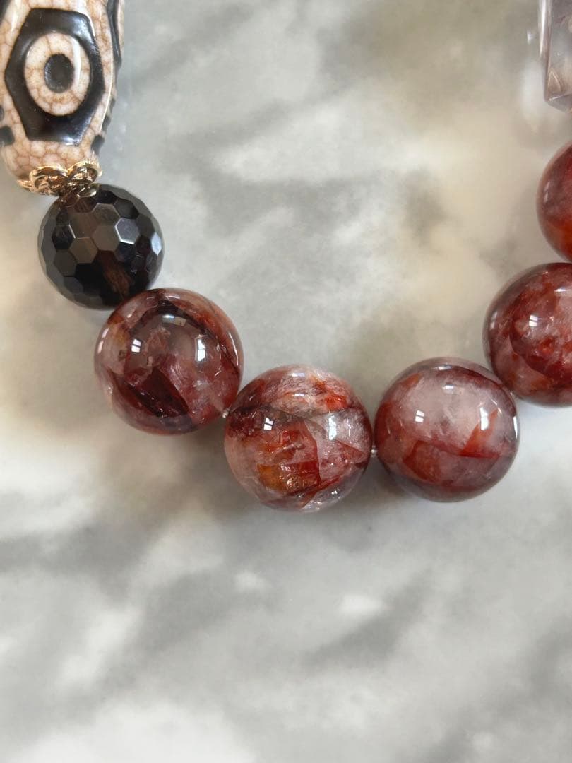 龍眼天珠、レッドルチルクォーツ、ファイアクォーツ、スモーキークォーツのブレスレッ