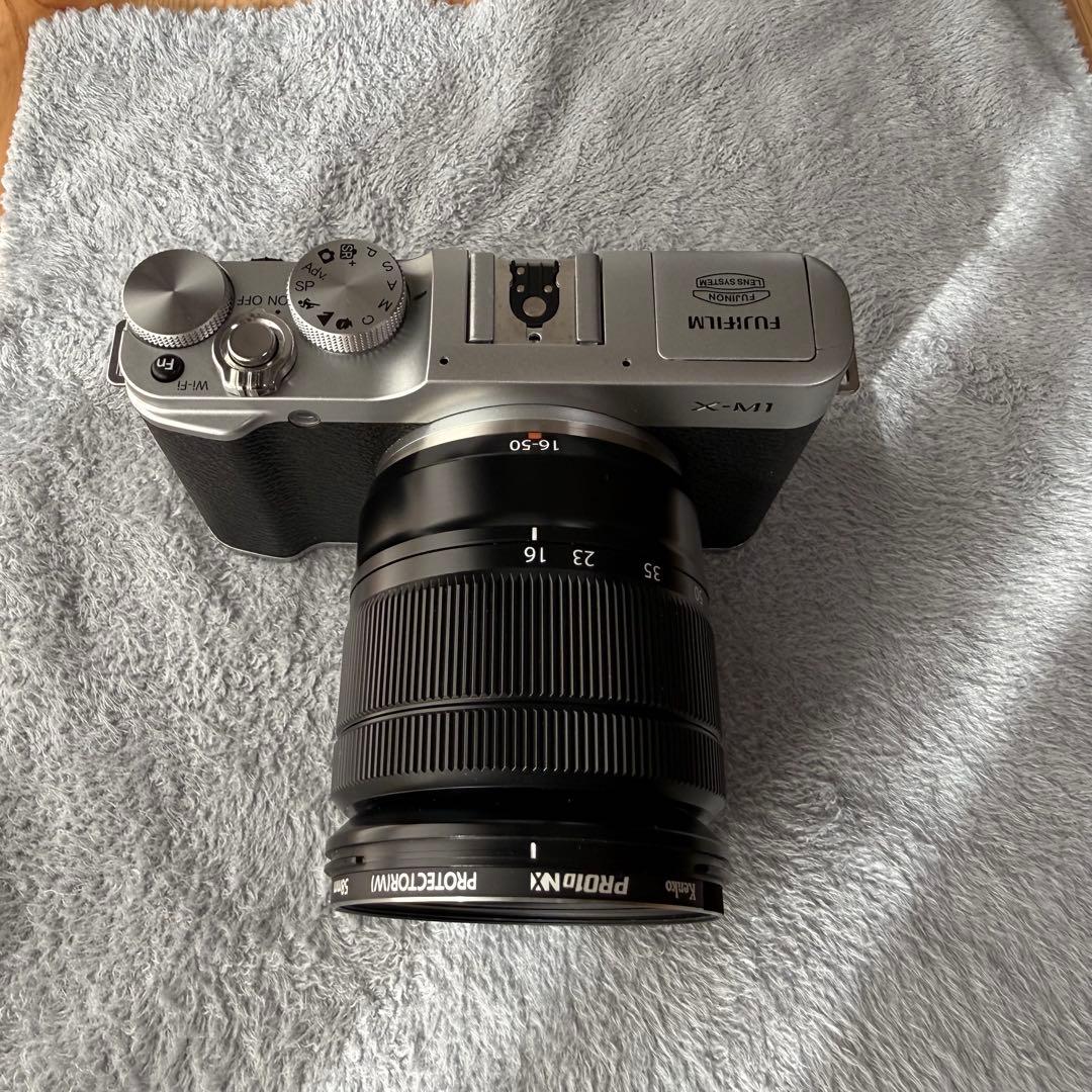 Fujifilm X-M1 16-50mm レンズセット