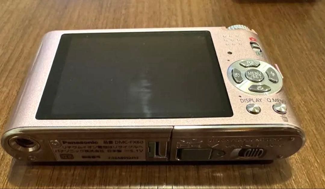 LUMIX Panasonic DMC-FX60 パナソニック　デジカメ