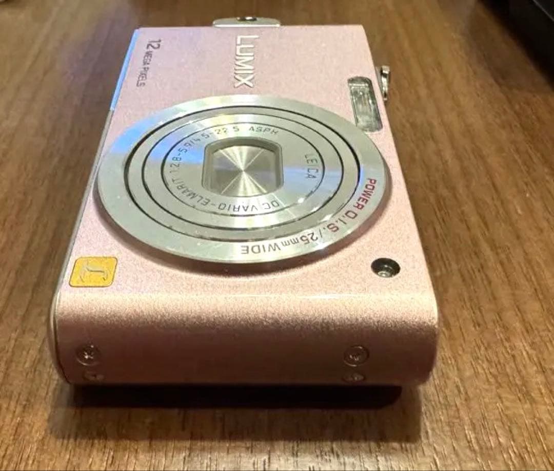 LUMIX Panasonic DMC-FX60 パナソニック　デジカメ