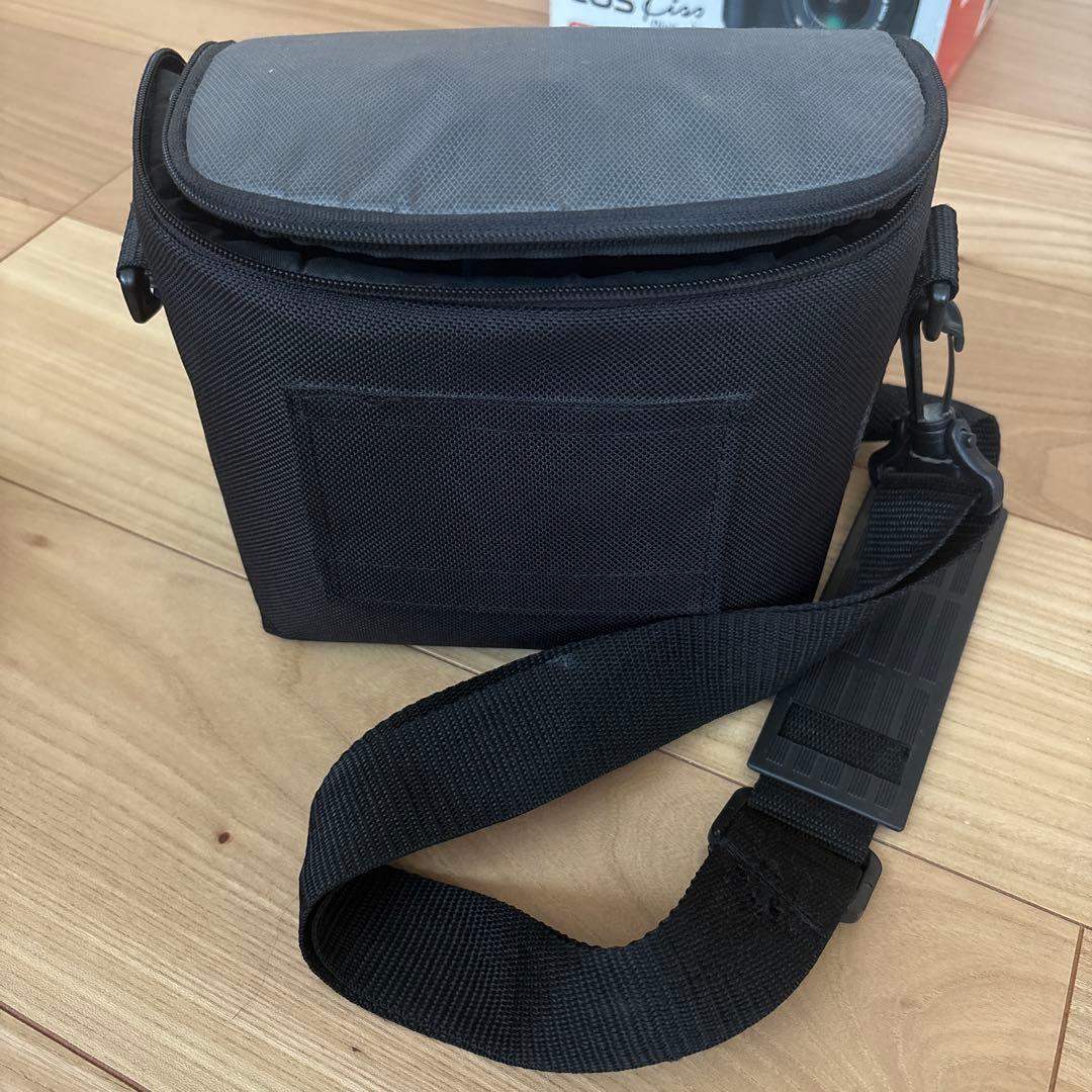 デジタルカメラ Canon EOS DS126151