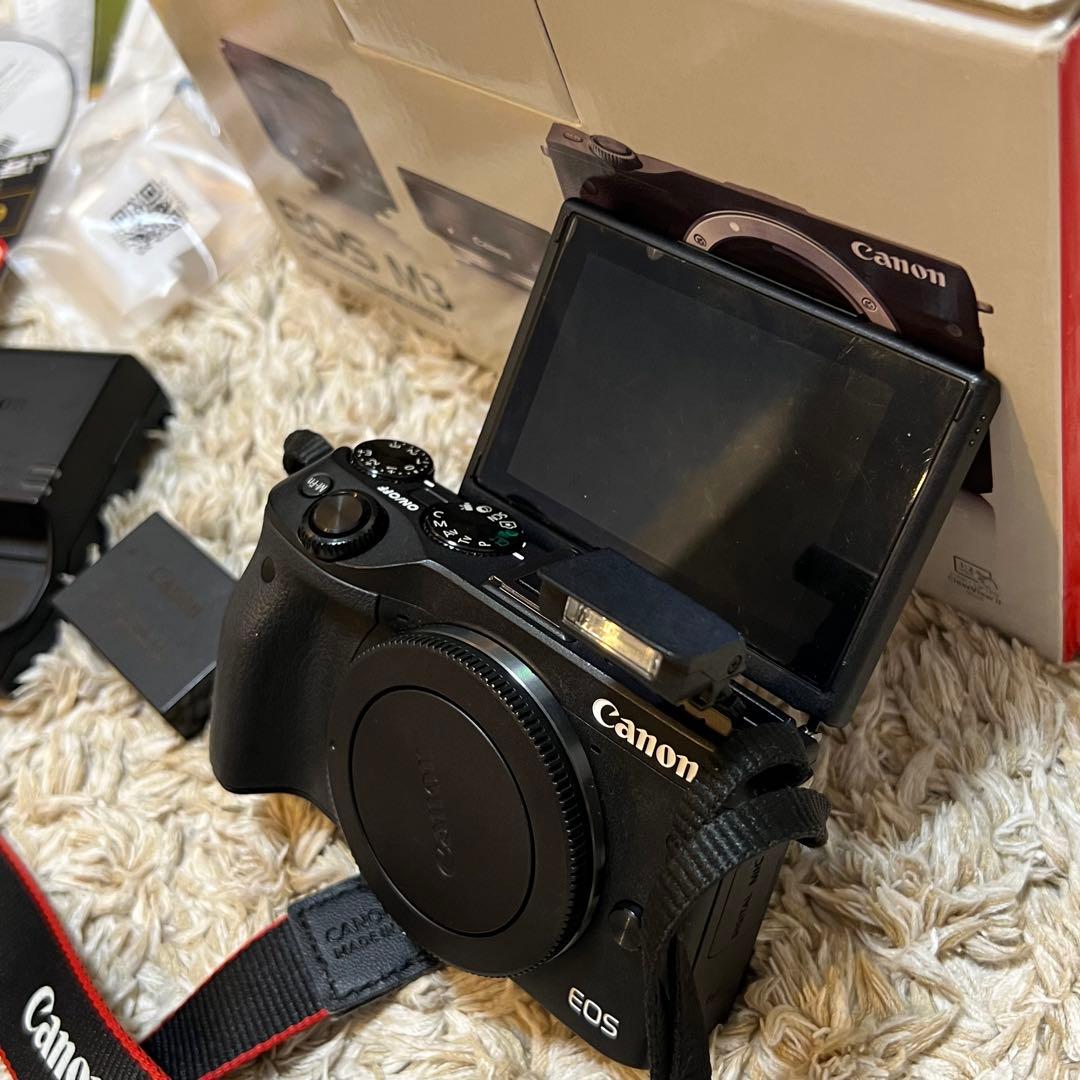 Canon EOS M3 ミラーレス一眼 2本レンズ付き
