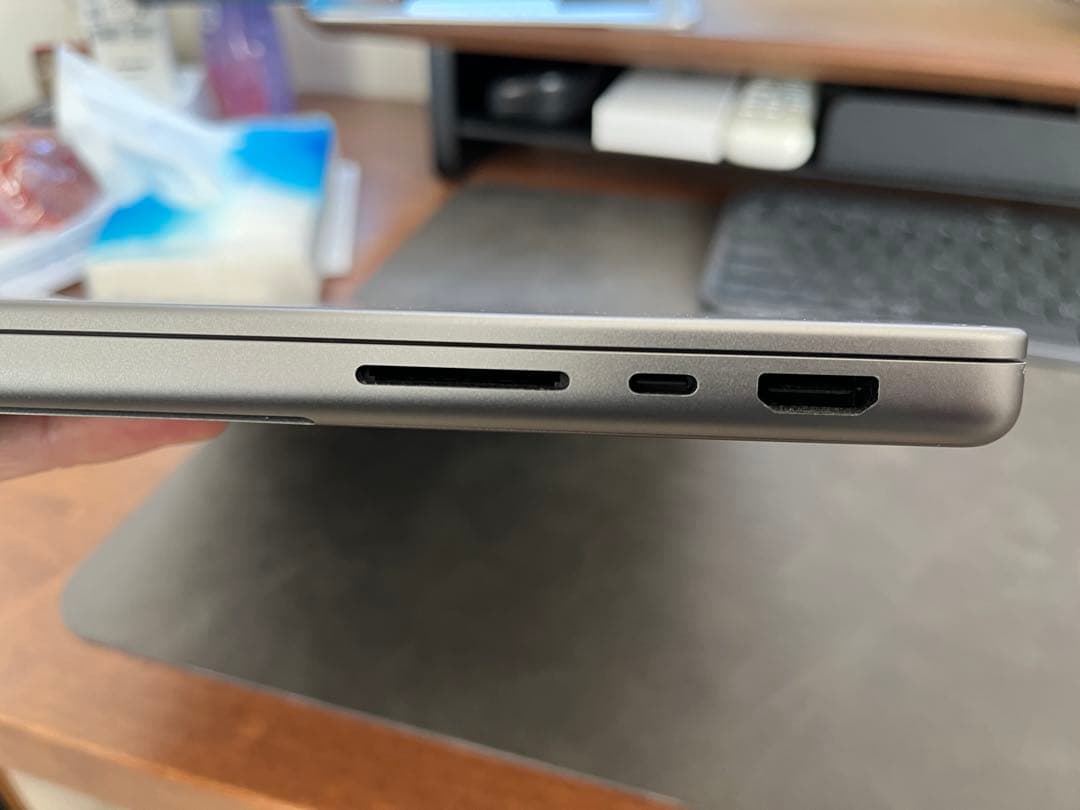 MacBook Pro M1 Max 14インチ/64Gメモリ/1TB SSD