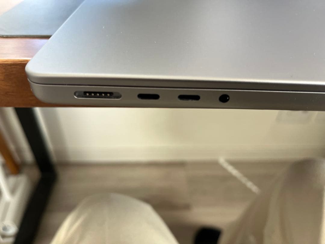 MacBook Pro M1 Max 14インチ/64Gメモリ/1TB SSD