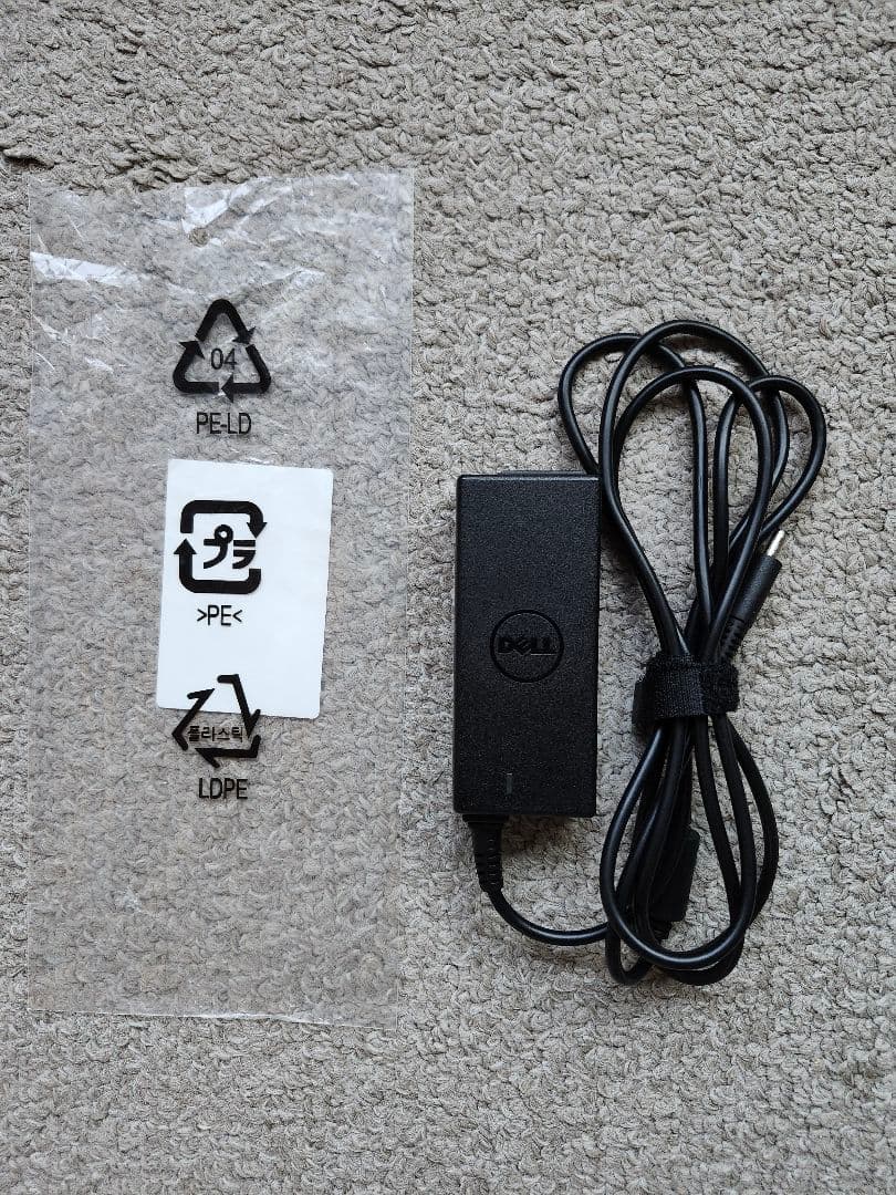 【ほぼ新品】DELL inspiron 11 3195 2-in-1 タッチ対応