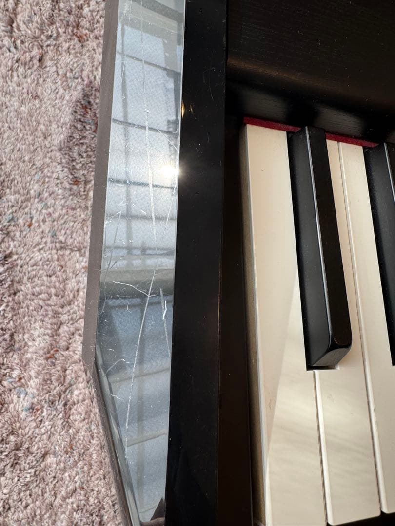 YAMAHA P-515 （ヘッドホン端子破損のため、スピーカーからのみ演奏可）