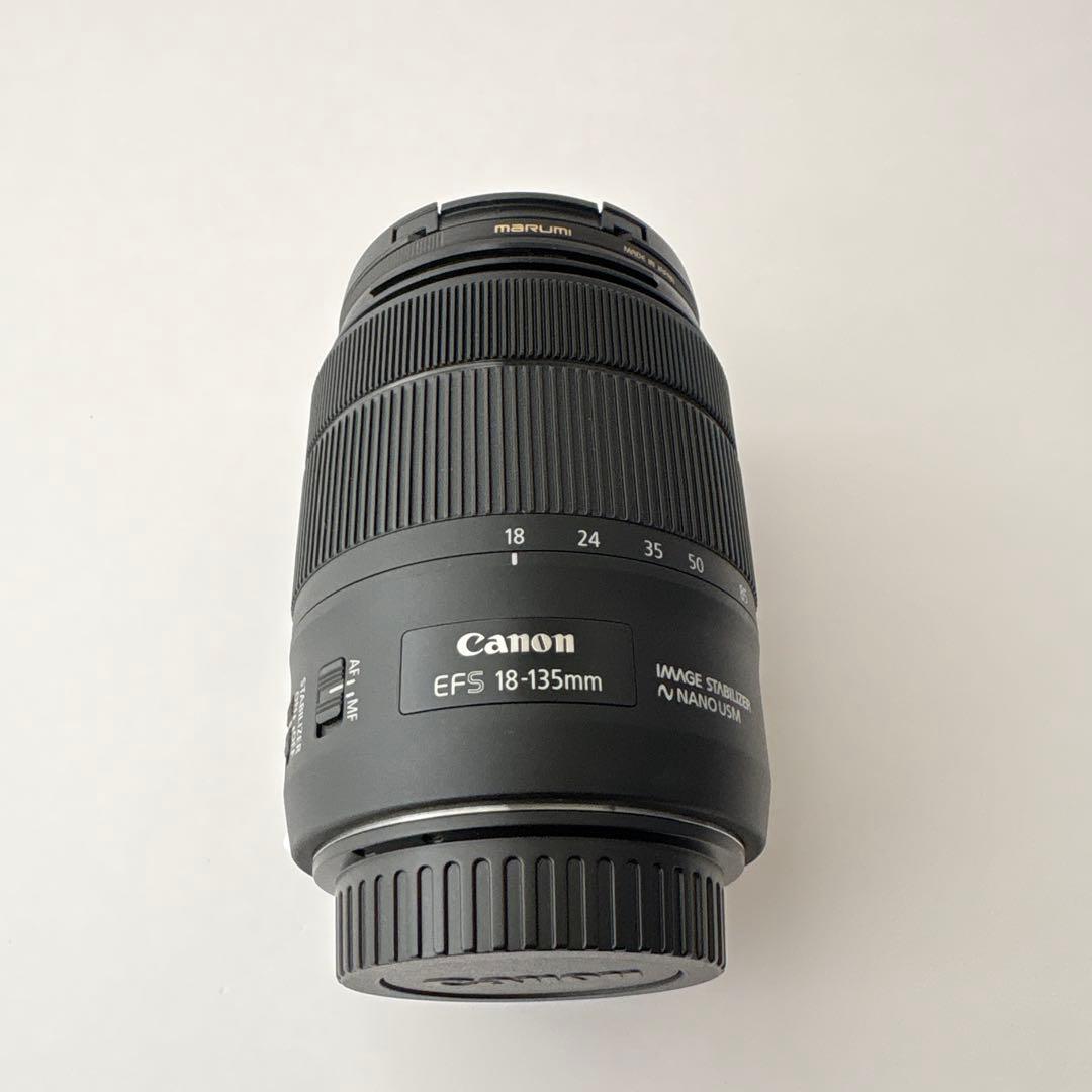 Canon EOS 80D EF-S 18-135mm IS USM フード付き