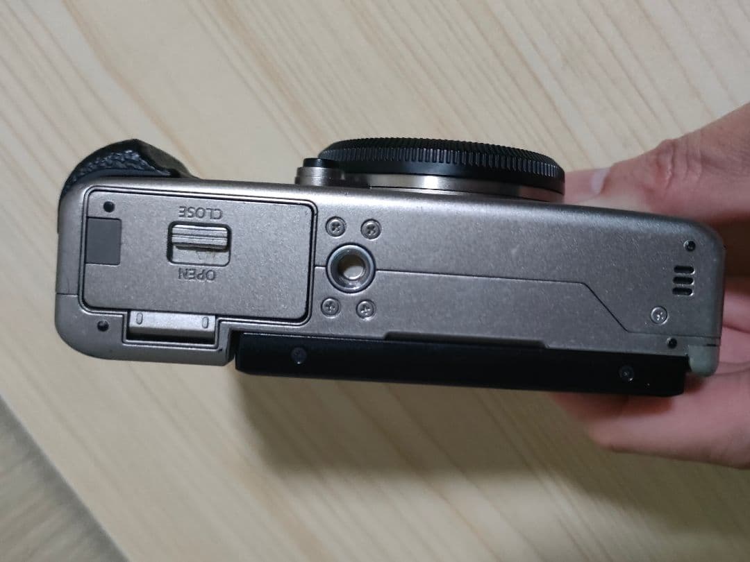 【最終値下げ】FUJIFILM X-T100 16-50mmレンズ付き