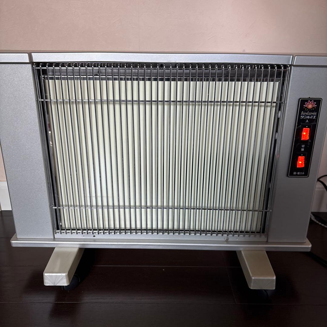 サンルミエ　遠赤外線暖房機　LS760