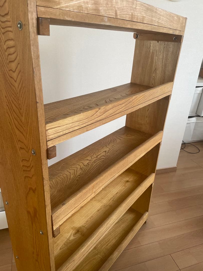 アンティークの棚　シャビービンテージ本棚