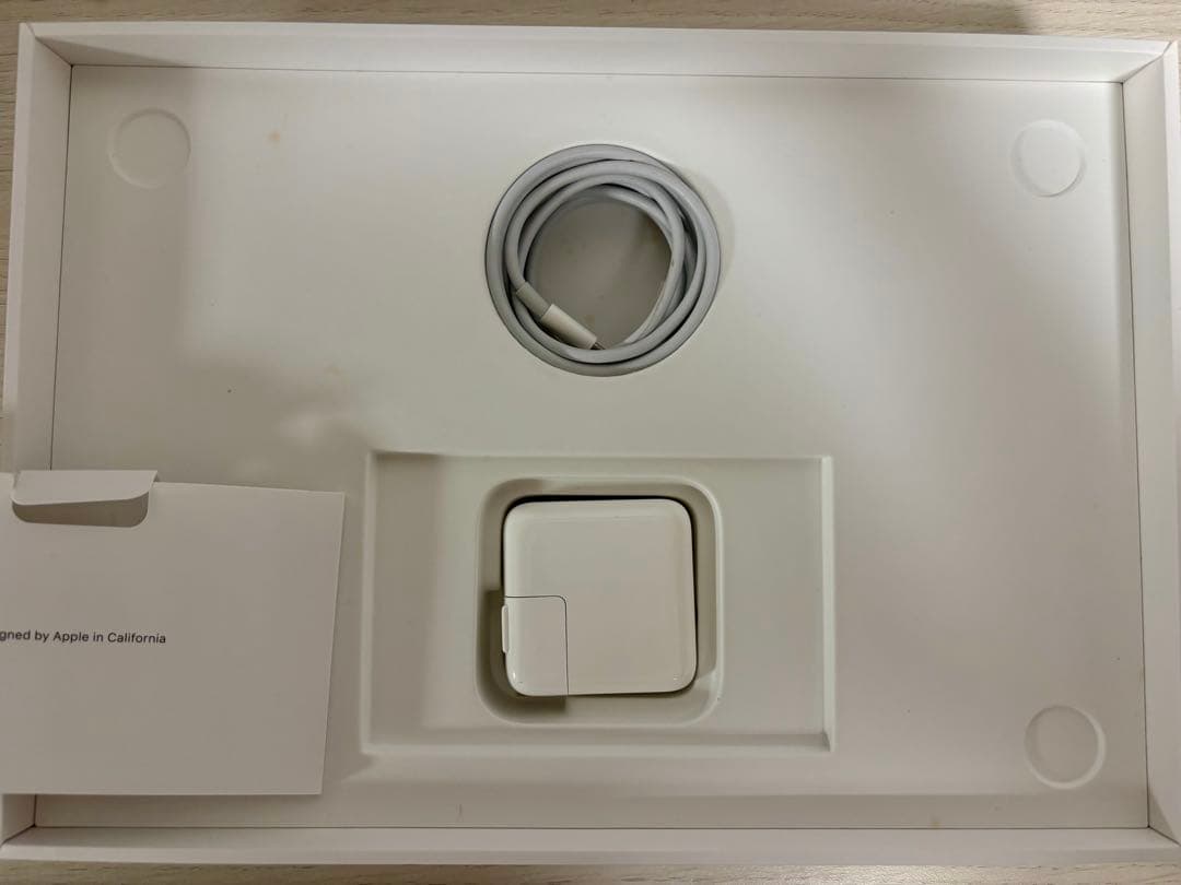 MacBook Air M1 13インチ　8GB 256GB ゴールド　箱有り