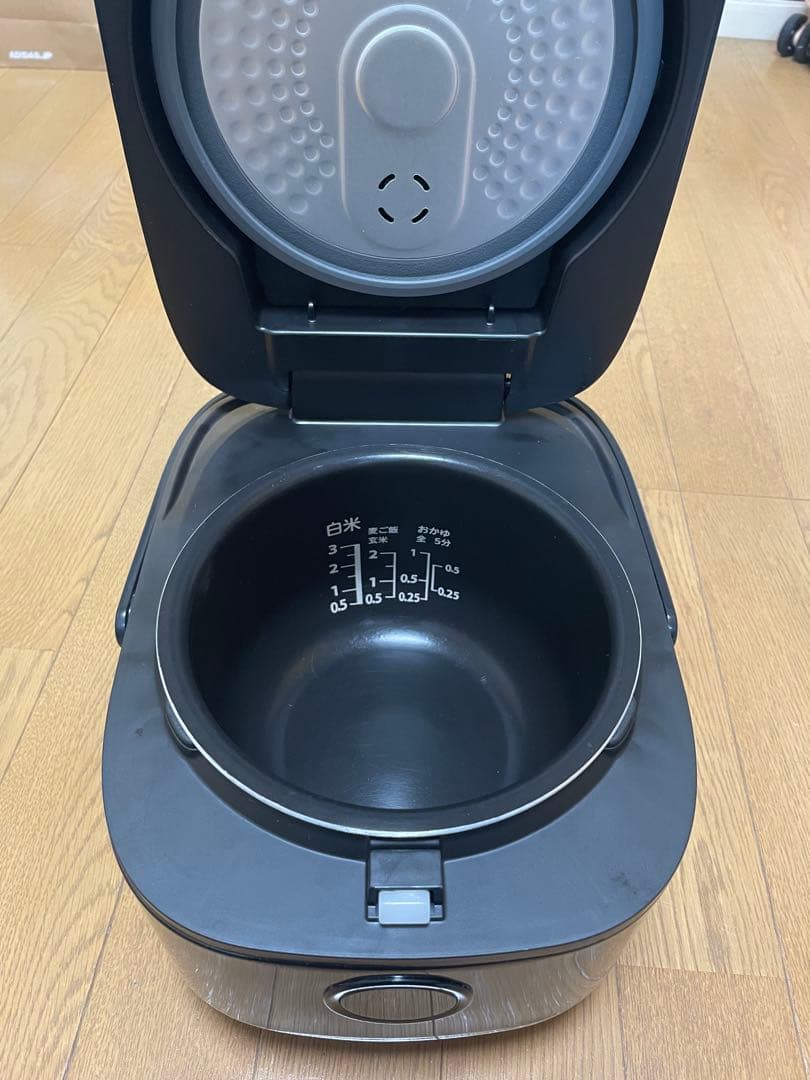 TOSHIBA RC-5XT IH炊飯器 3合