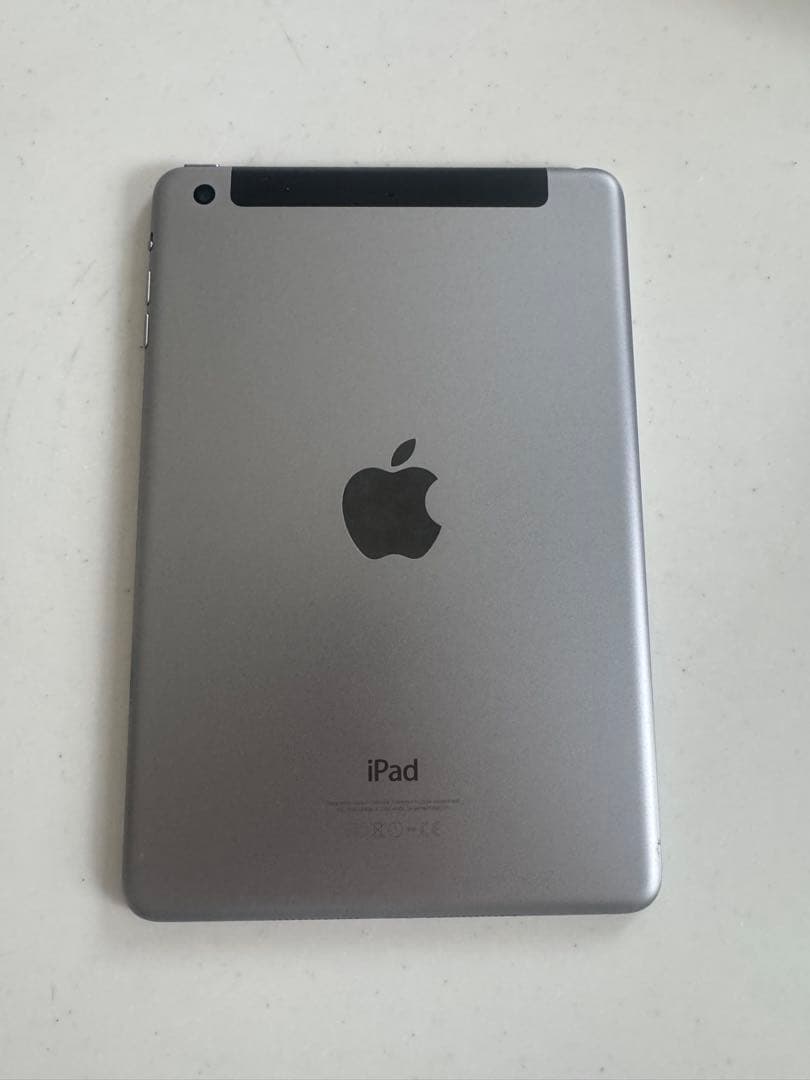 iPad本体 iPad mini 3 16GB