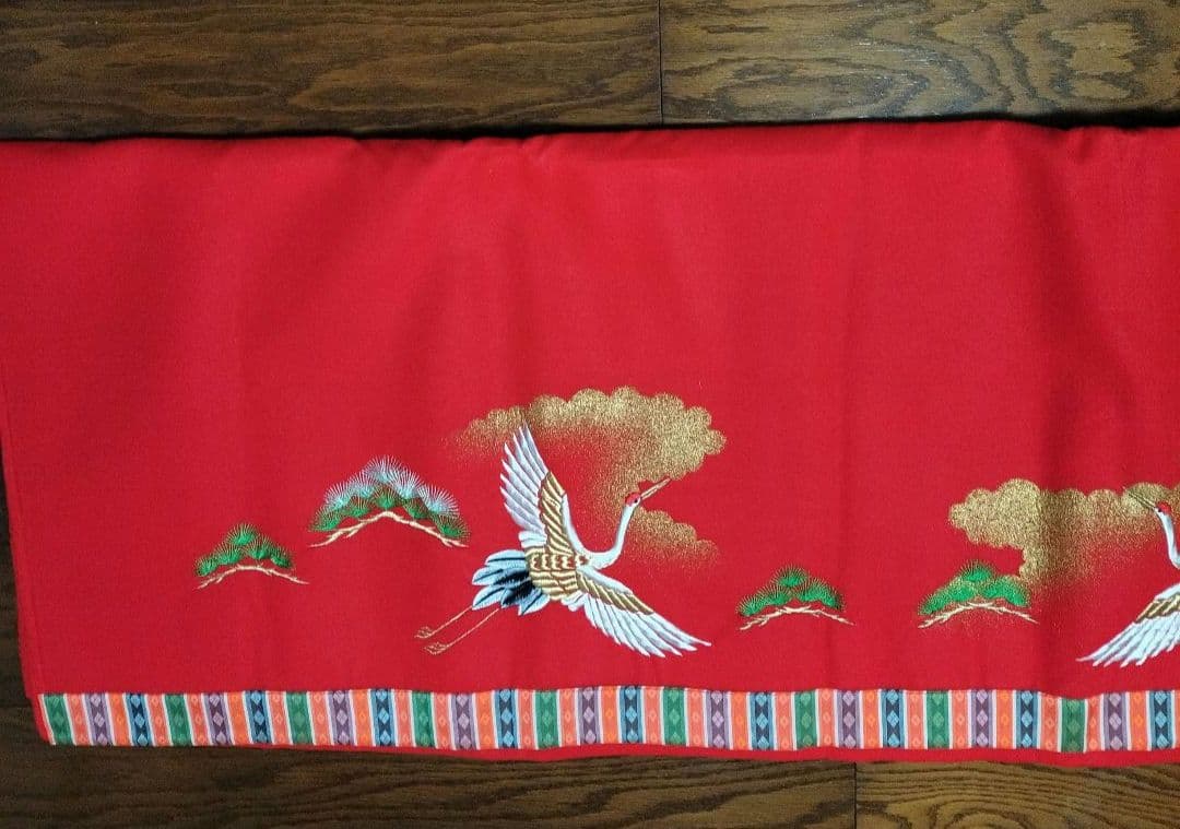 毛氈　45×7段　刺繍　松鶴