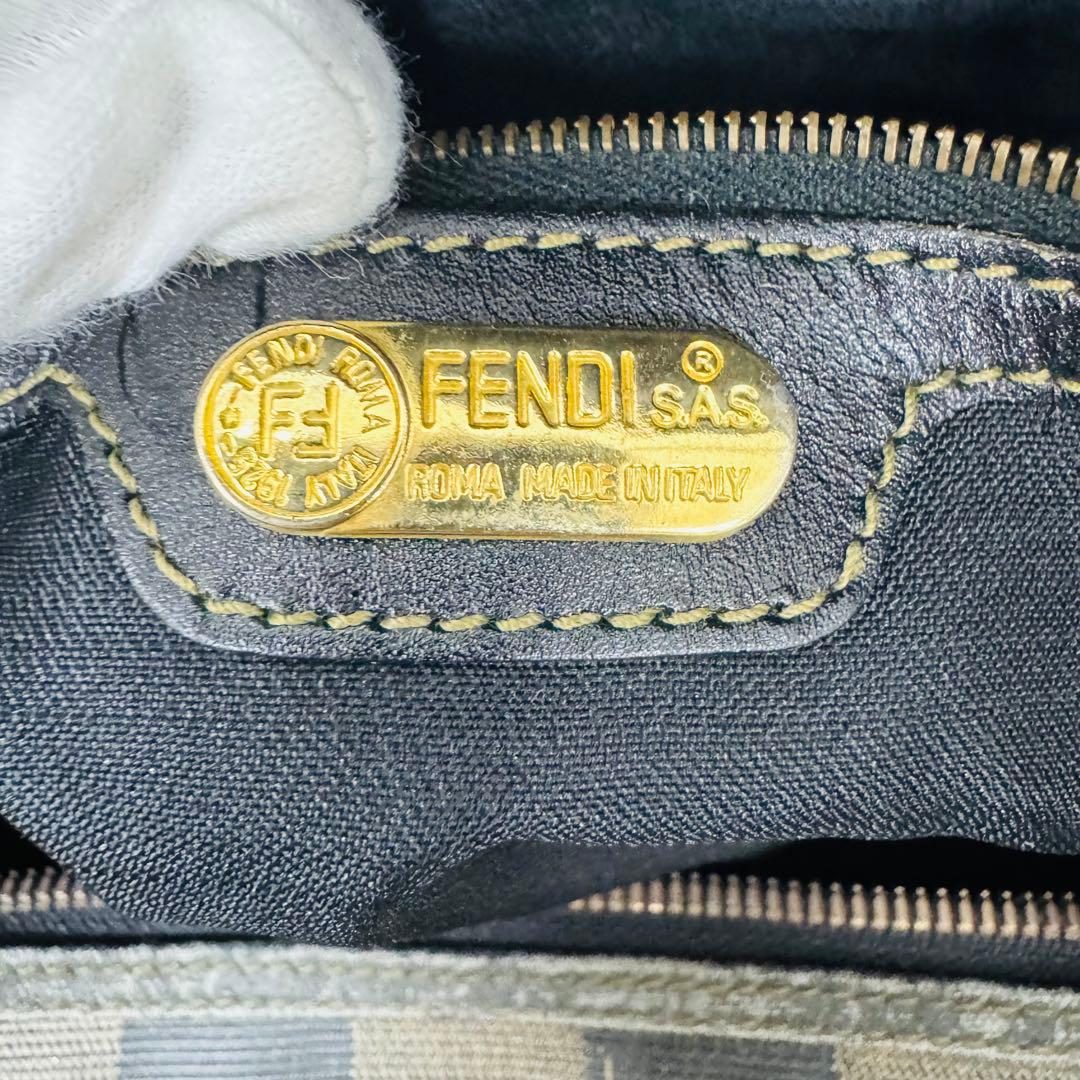 ✨FENDI✨フェンディ✨ペカン柄✨ブラウンブラック✨ボストンバッグ✨